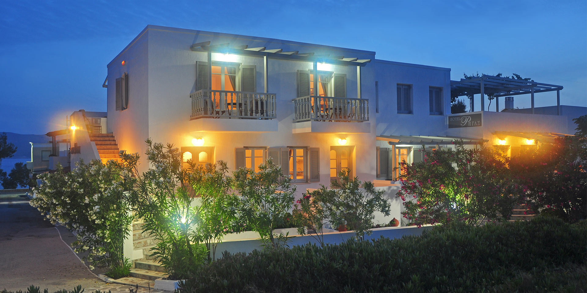 milos hotels